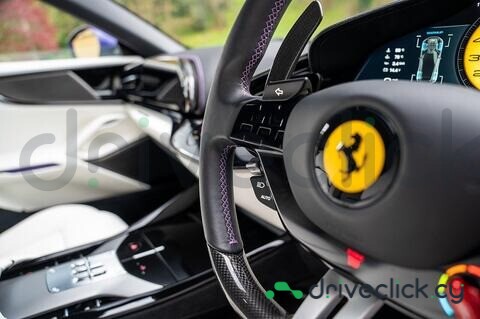Ferrari Purosangue Фиолетовый