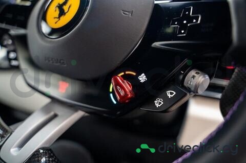 Ferrari Purosangue Фиолетовый