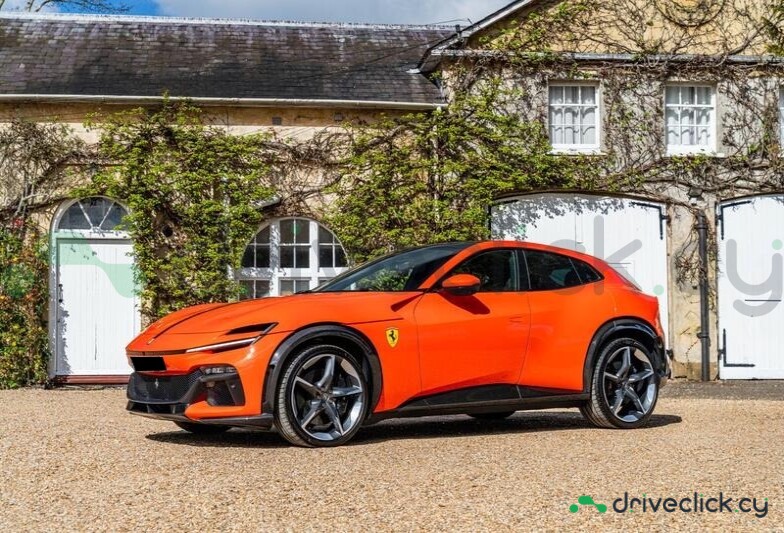 Ferrari Purosangue Оранжевый