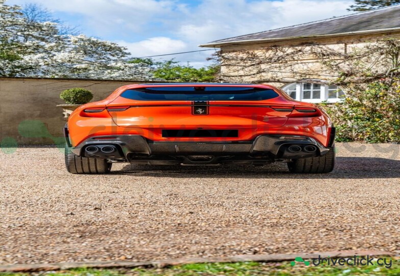 Ferrari Purosangue Оранжевый