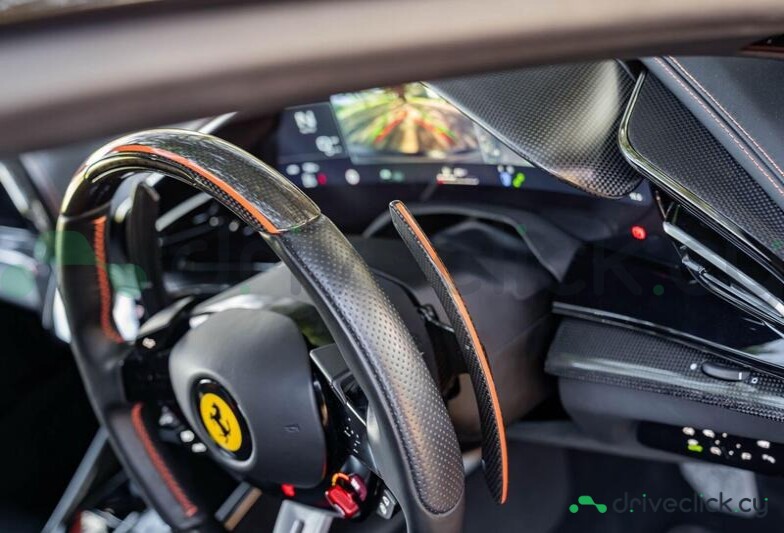 Ferrari Purosangue Оранжевый