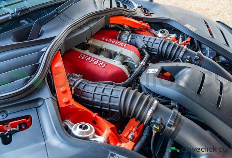 Ferrari Purosangue Оранжевый