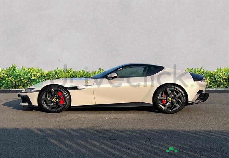 Ferrari 12Cilindri White