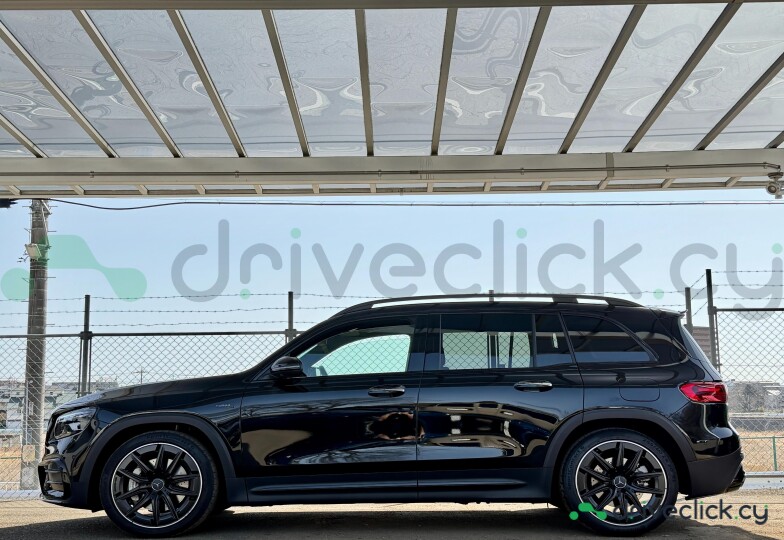 Mercedes GLB-class Black