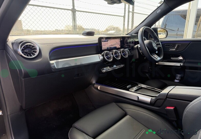 Mercedes GLB-class Black