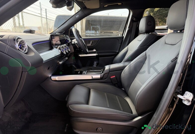 Mercedes GLB-class Black