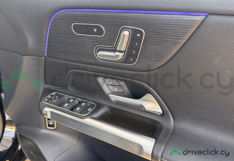 Mercedes GLB-class Black