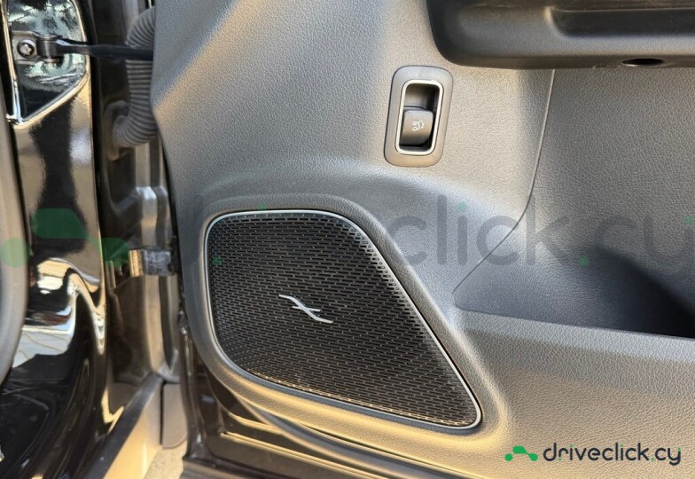 Mercedes GLB-class Black