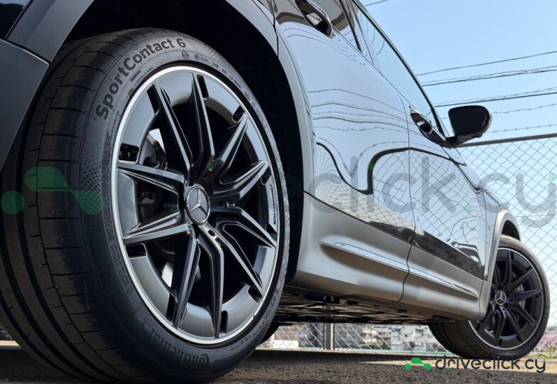 Mercedes GLB-class Black