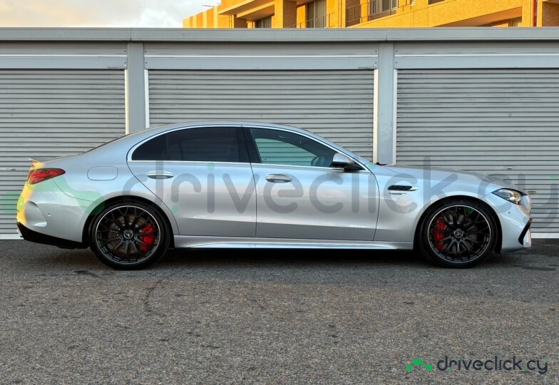 Mercedes C-class Серый