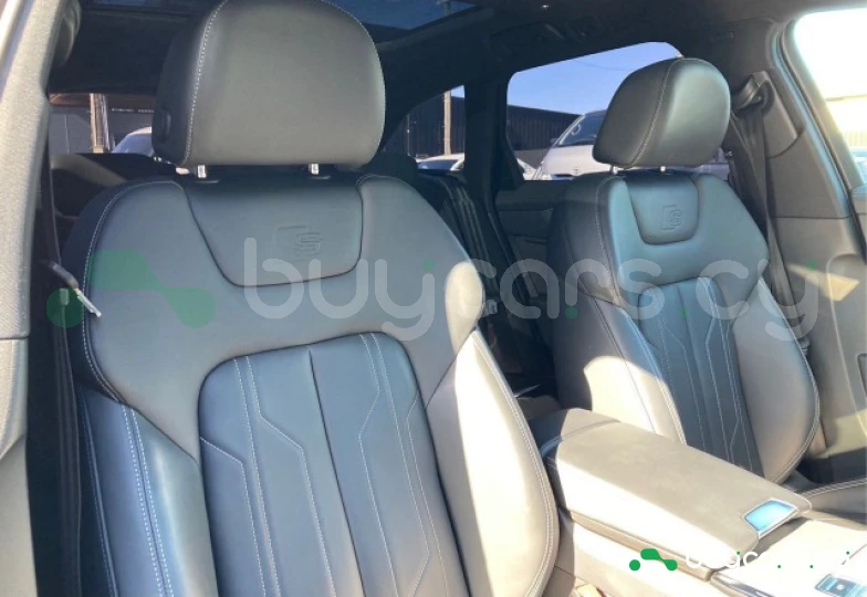 Audi A6 Черный