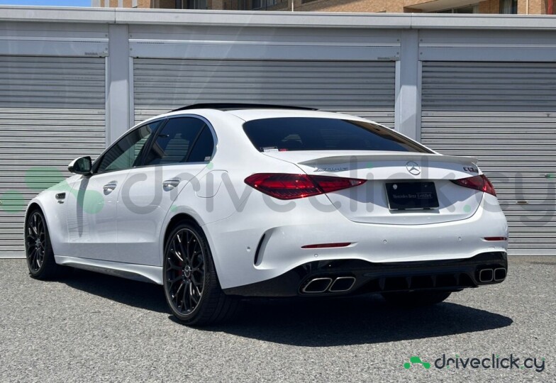 Mercedes C-class Белый