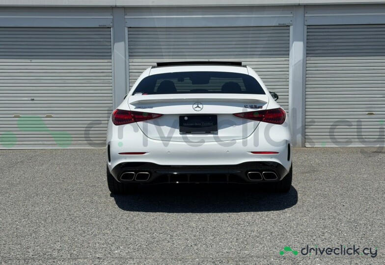 Mercedes C-class Белый
