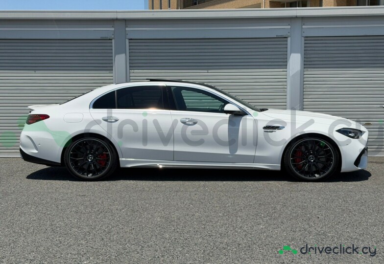 Mercedes C-class Белый