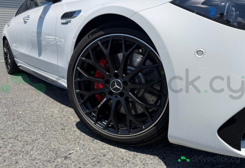 Mercedes C-class Белый