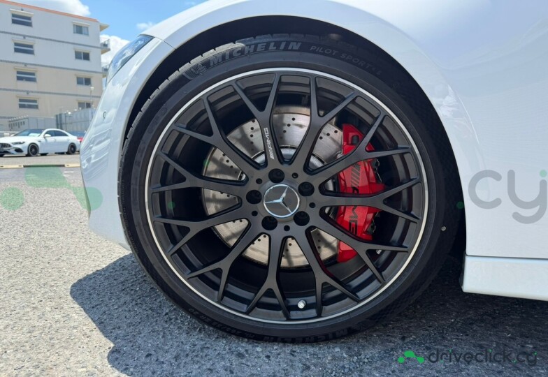 Mercedes C-class Белый
