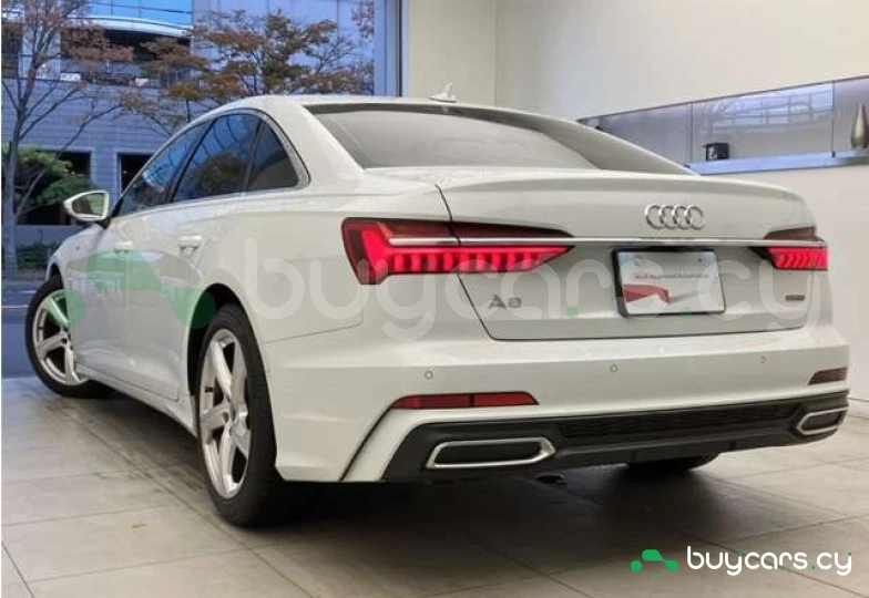 Audi A6 Белый