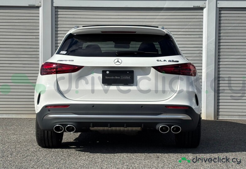 Mercedes GLA-class White