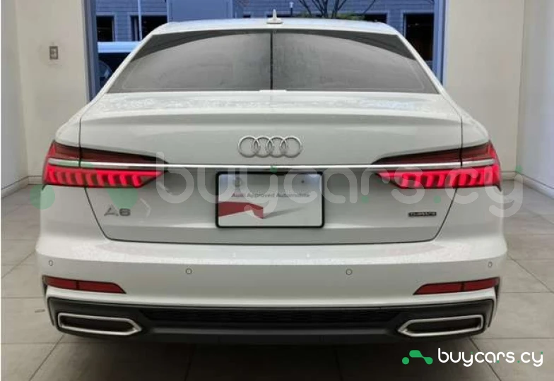 Audi A6 Белый