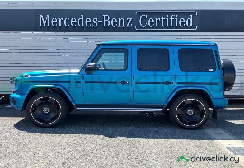 Mercedes G-class Blue