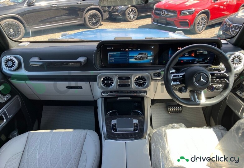 Mercedes G-class Blue