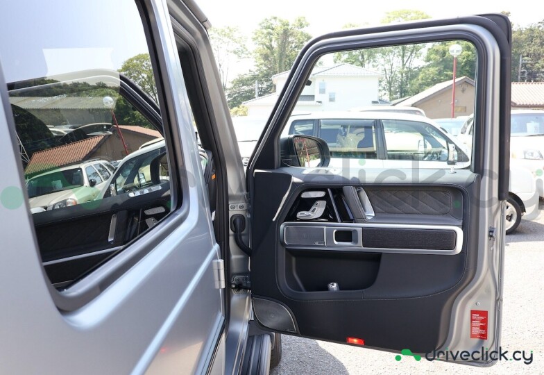 Mercedes G-class Grey