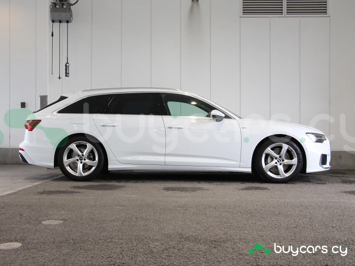 Audi A6 Белый