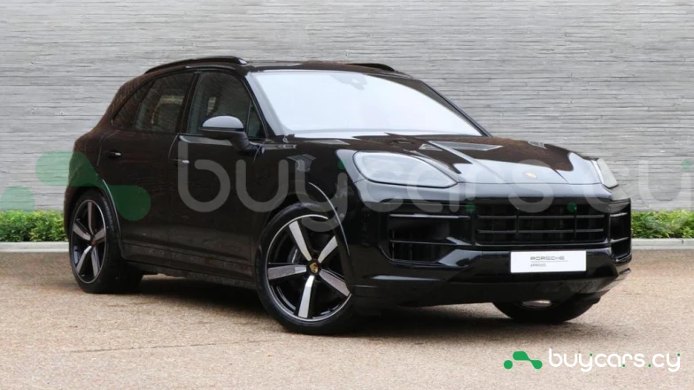 Porsche Cayenne Черный