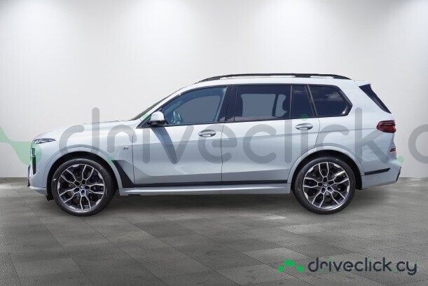 BMW X7 Grey