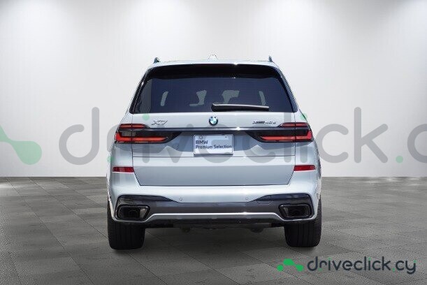 BMW X7 Grey