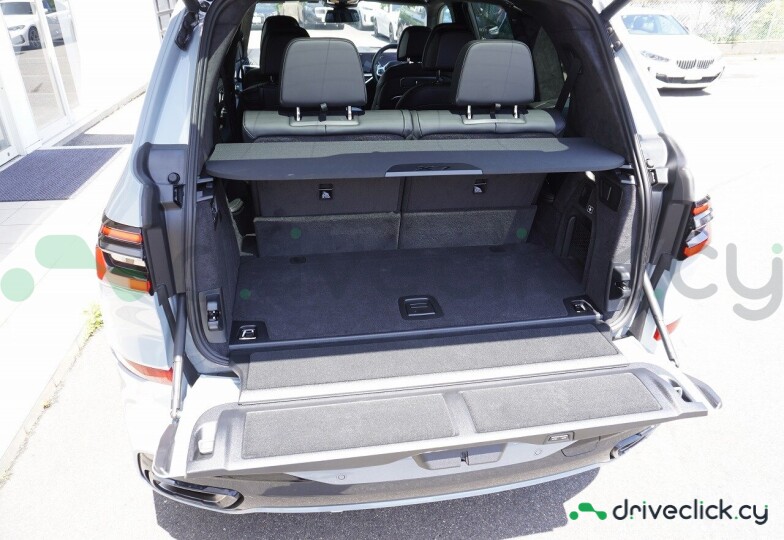 BMW X7 Grey