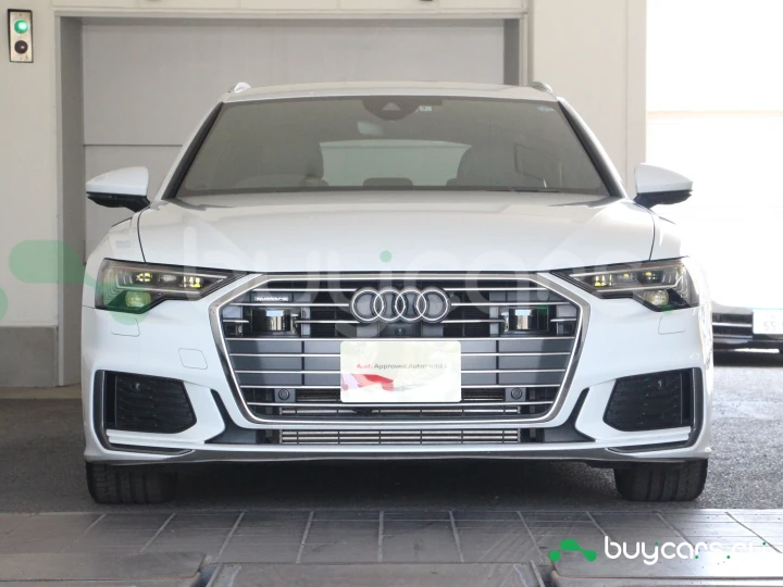 Audi A6 Белый