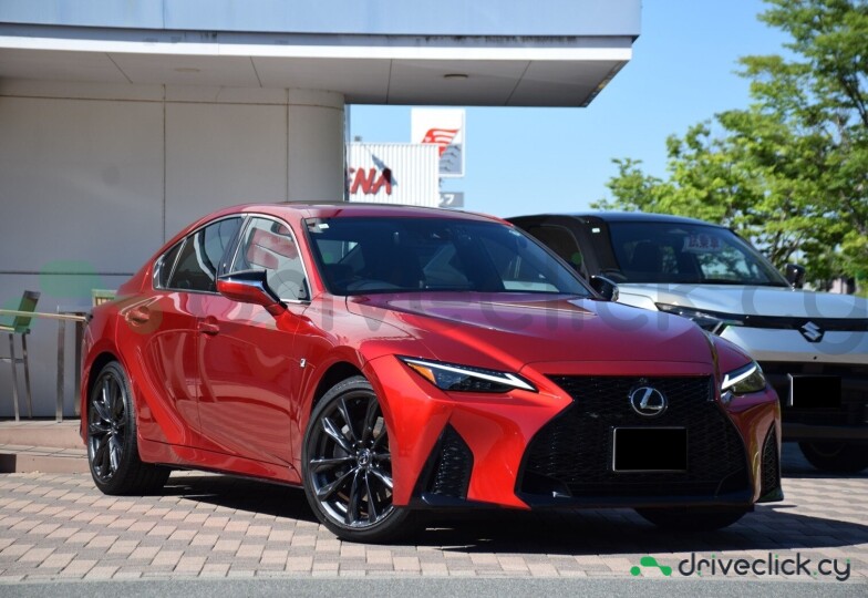 Lexus IS Red