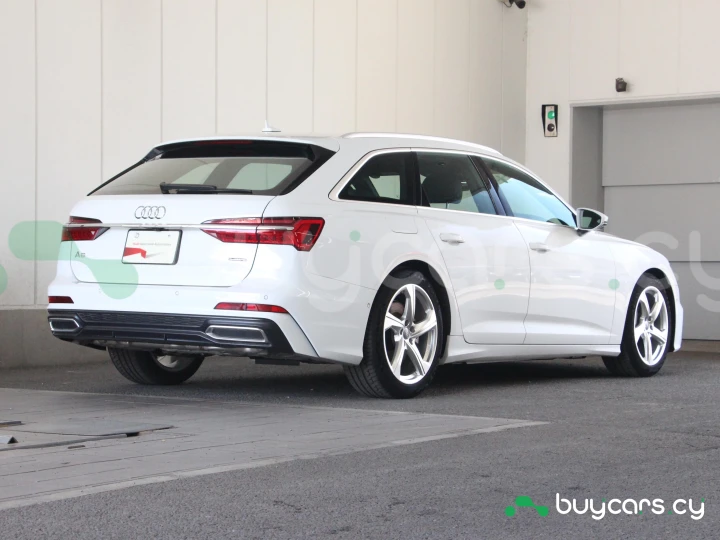 Audi A6 Белый