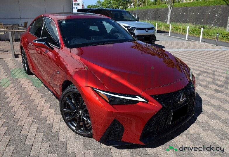Lexus IS Red
