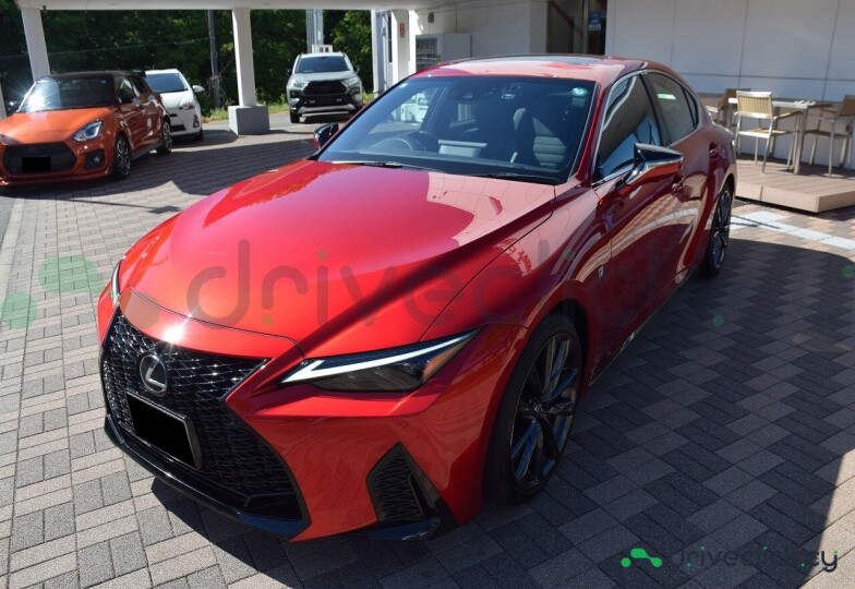 Lexus IS Red