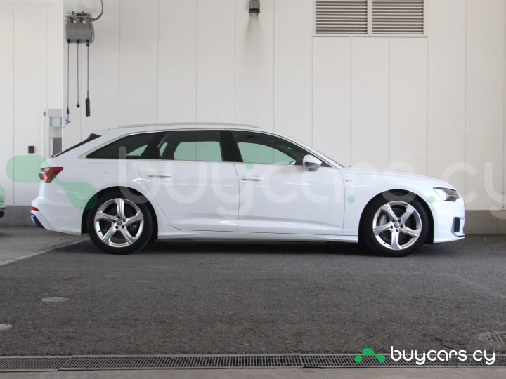 Audi A6 Белый