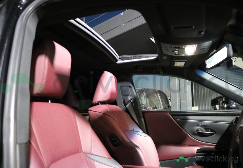 Lexus ES Black