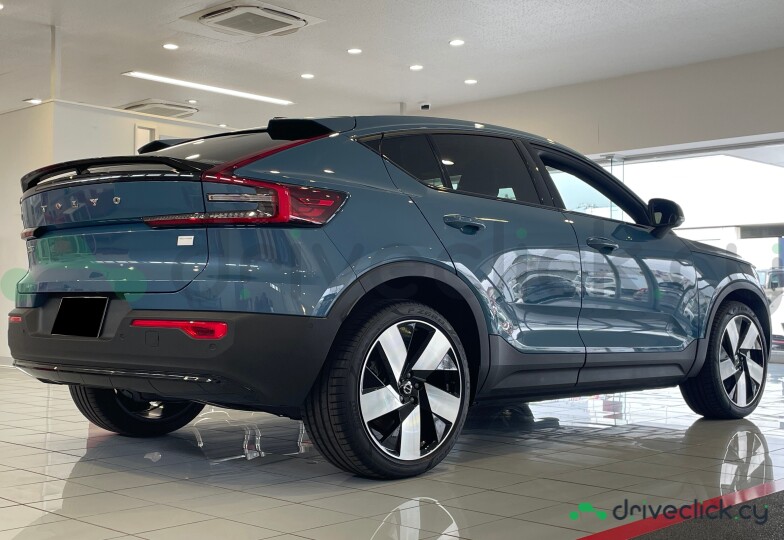 Volvo C40 Blue