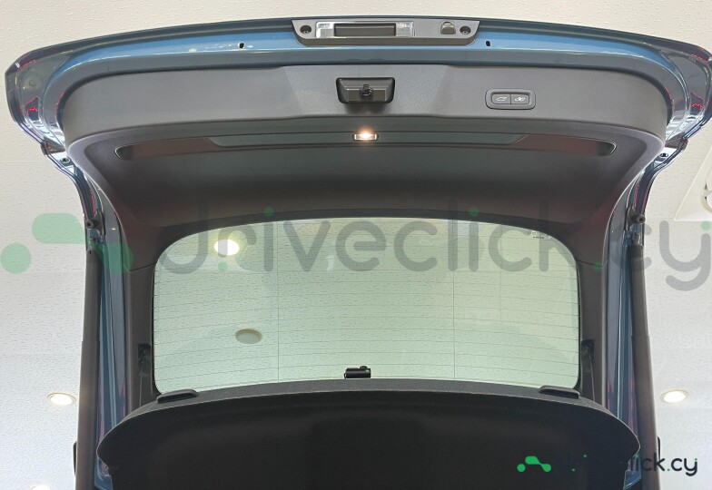 Volvo C40 Blue