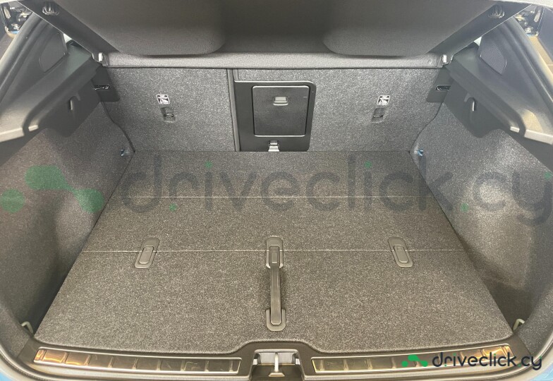 Volvo C40 Blue