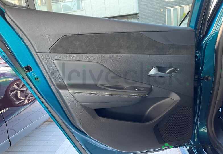 Peugeot 308 Blue