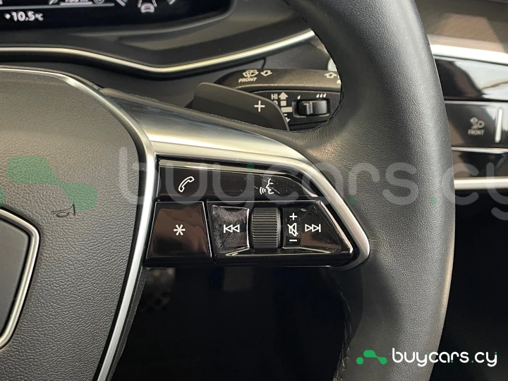 Audi A6 Черный