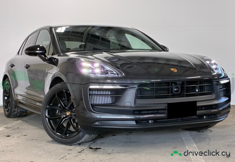Porsche Macan Black