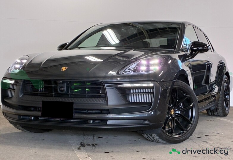 Porsche Macan Black