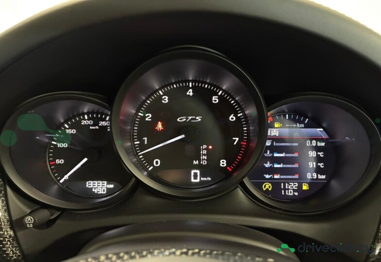 Porsche Macan Black