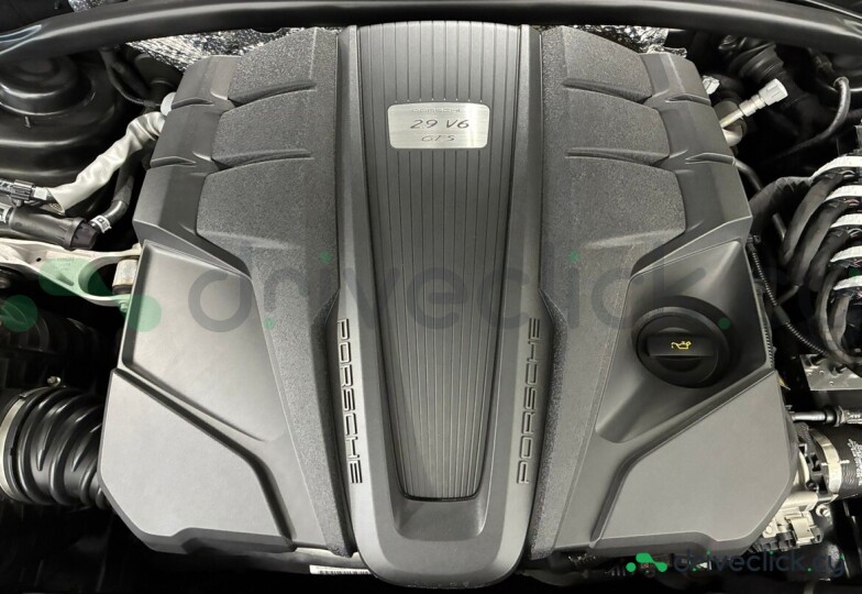 Porsche Macan Black