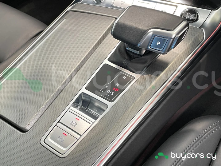 Audi A6 Черный