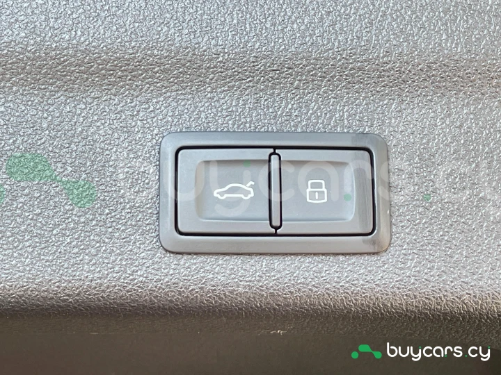 Audi A6 Черный