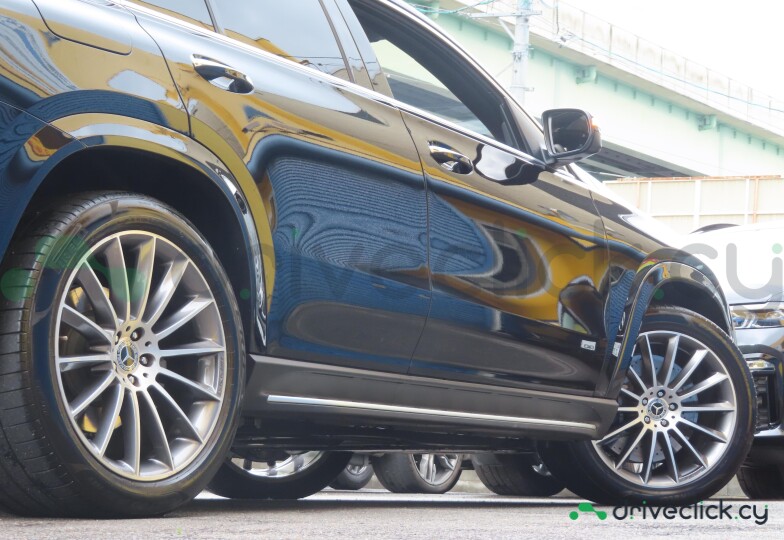 Mercedes GLE-class Black